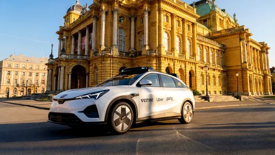 Uber aduce în Europa mii de robotaxi-uri chinezești. Mașinile vor circula fără șofer