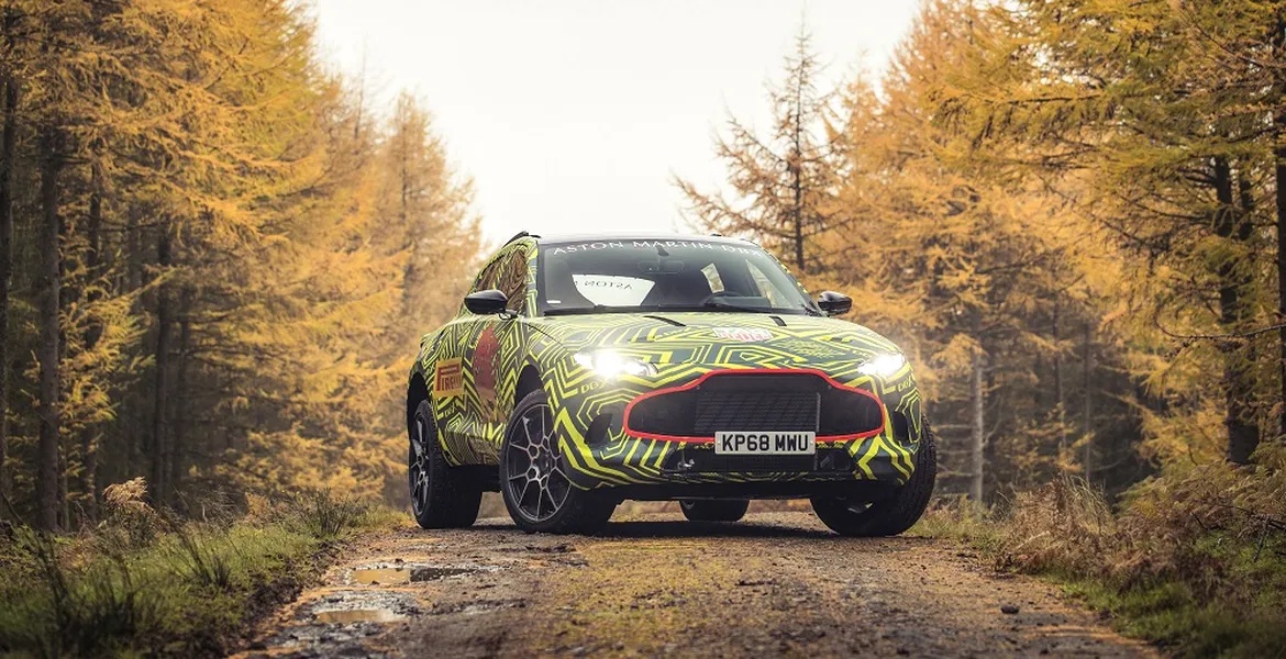 Aston Martin deschide lista comenzilor pentru SUV-ul de lux DBX