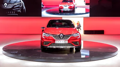 Renault dezvăluie la Moscova noul model ARKANA - VIDEO - GALERIE FOTO