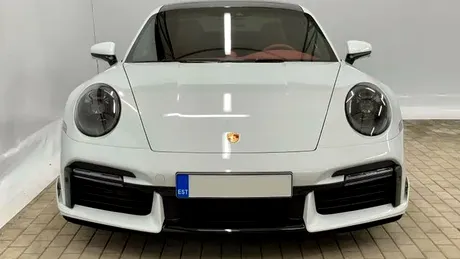 Un Porsche 911 Turbo S impecabil a fost scos la vânzare pe Autovit. Cât costă?