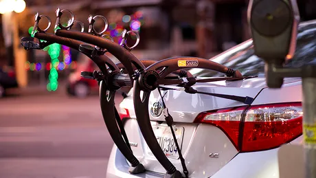 Top trei modalități de a transporta bicicleta cu mașina personală