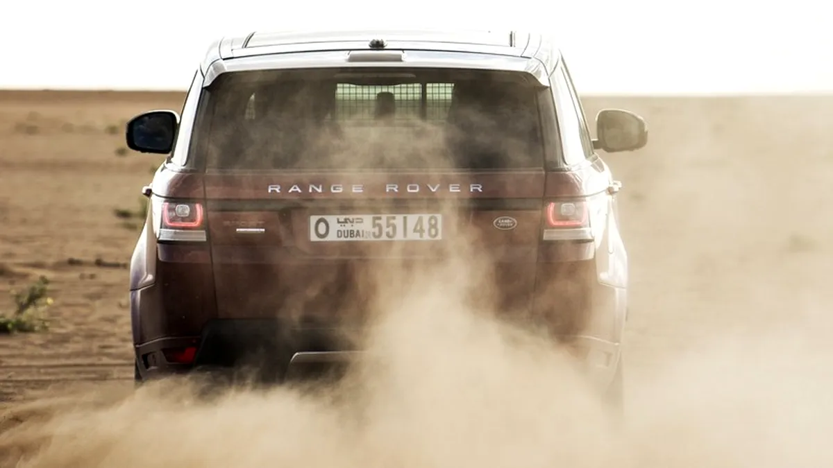 Noul Range Rover Sport a făcut cea mai rapidă traversare de deşert