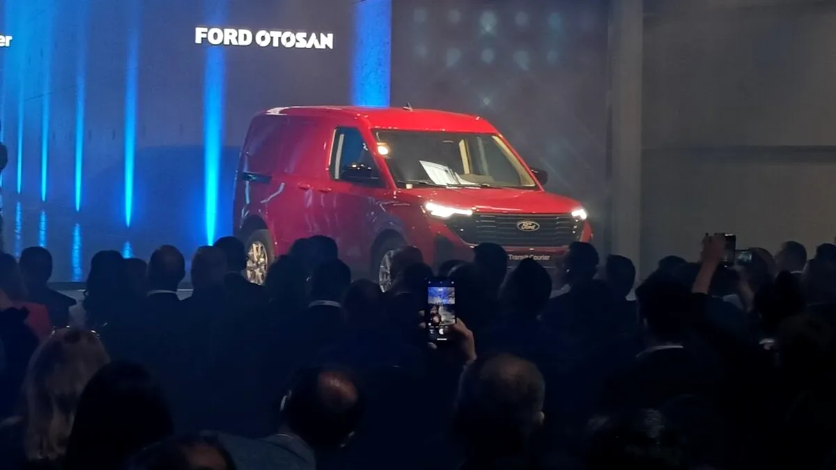 Start producție noi modele „Made in Romania”: Ford Transit și Tourneo Courier - VIDEO-GALERIE FOTO