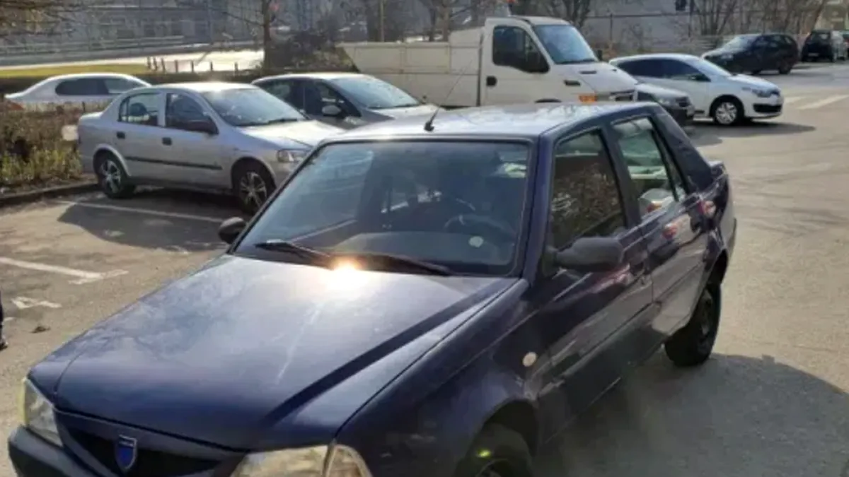 Cum arată și cât costă singura Dacia Solenza scoasă la vânzare pe autovit.ro