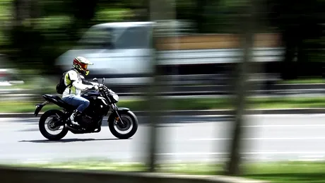 Ce motocicletă ai voie să conduci cu permis Categoria B în 2025