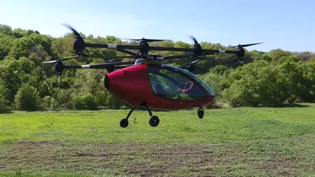 Drona pentru pasageri a efectuat primul zbor real - VIDEO