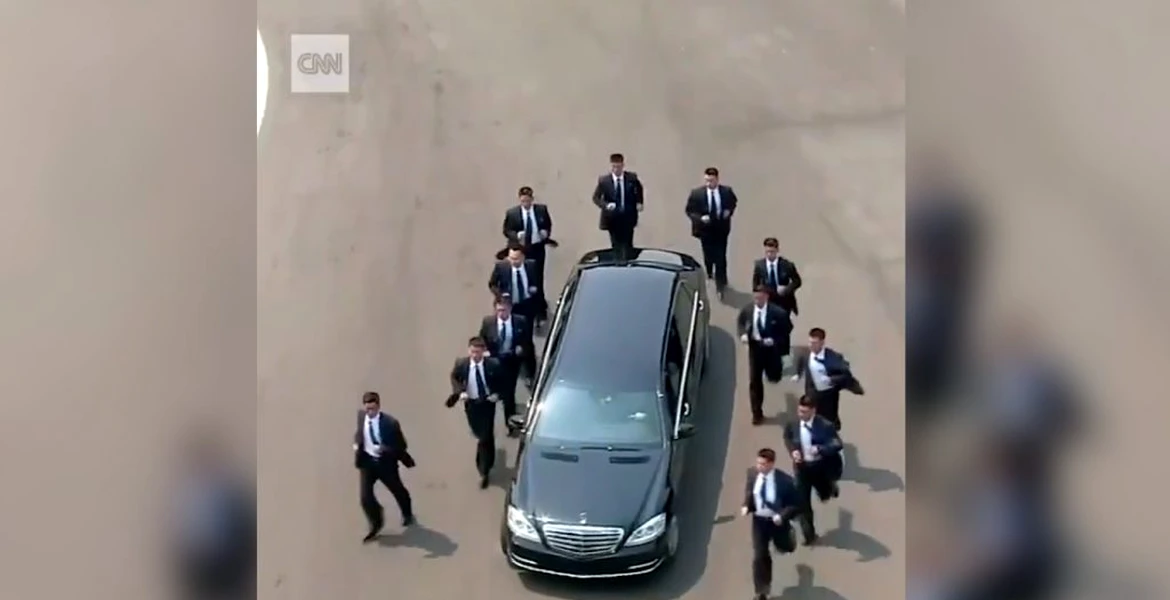 Maşina lui Kim Jong-un într-un moment spectaculos la întâlnirea cu preşedintele Coreei de Sud