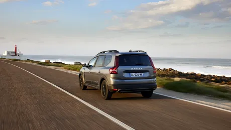 Dacia Jogger: echipări disponibile și prețuri valabile în România. Din 2021 și până acum versiunea de bază a fost scumpită cu 2700 de euro