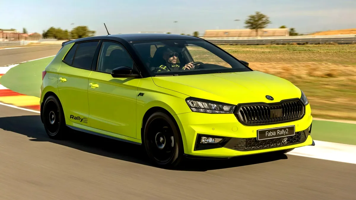 Skoda Fabia primește o ediție limitată pe care pasionații o vor adora. Are 190 CP și o culoare pe care n-ai cum să o ratezi