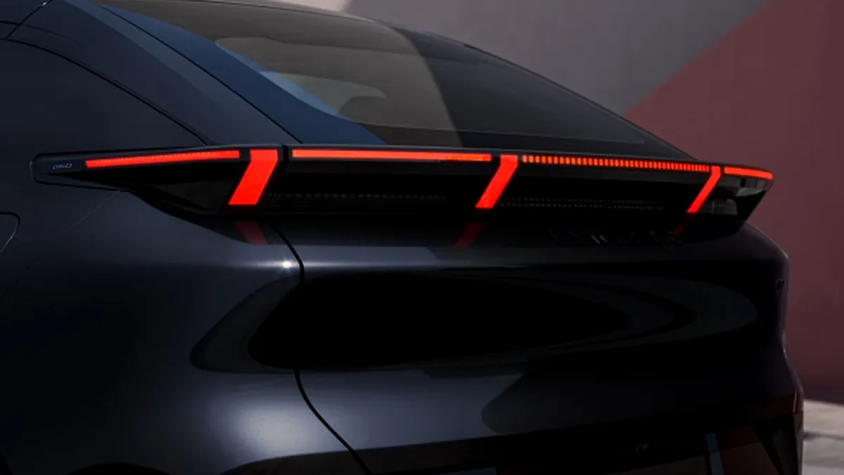 Lynk & Co 02 primește un upgrade. Ce aduce nou rivalul lui Volvo EX30