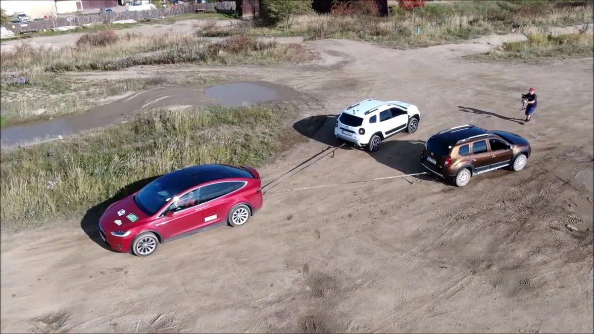Tesla Model X vs Dacia Duster: care este mai bună în off-road?