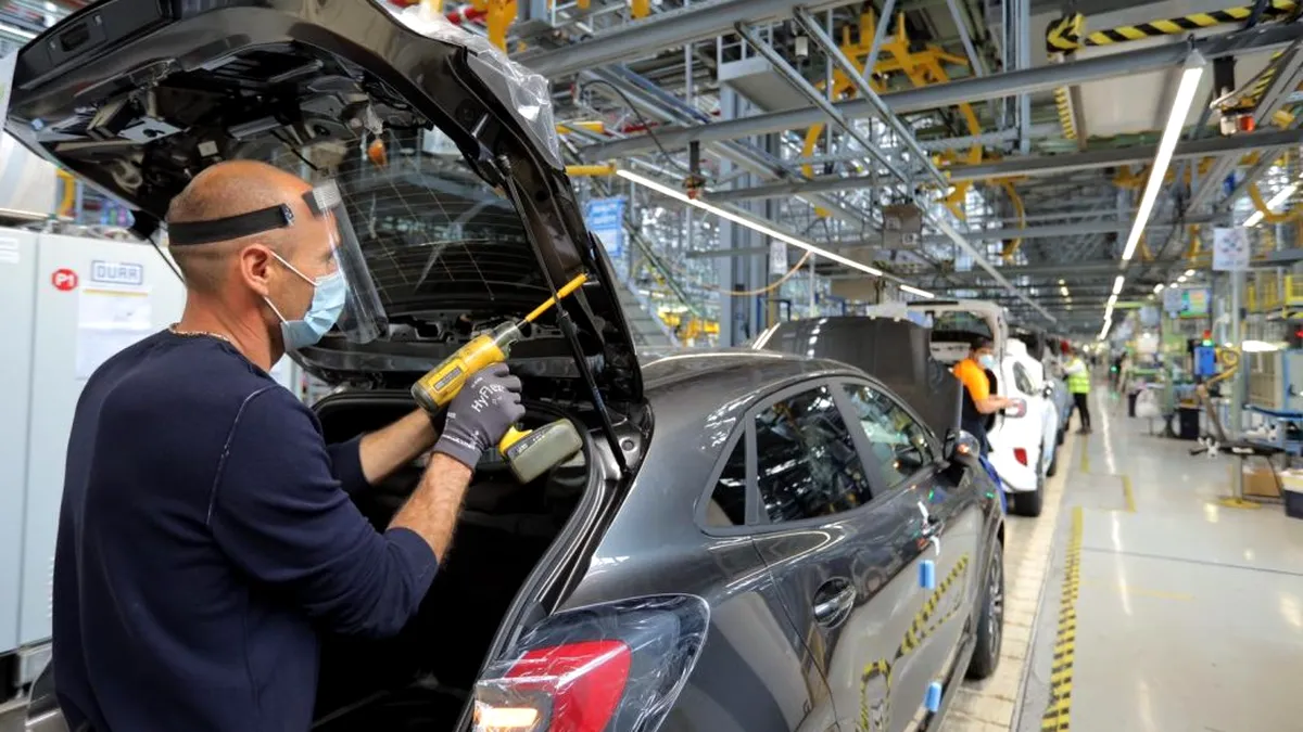 Producția de automobile din România a crescut cu 21 de procente