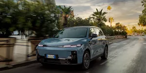 Leapmotor B10: un SUV electric cu o autonomie de până la 434 km, cu un preț care nu-ți golește conturile