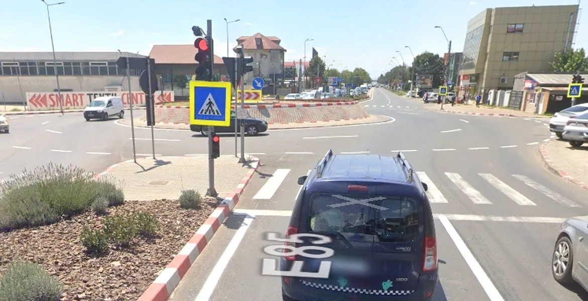 Ești obligat să acorzi prioritate unui biciclist aflat în sensul giratoriu?
