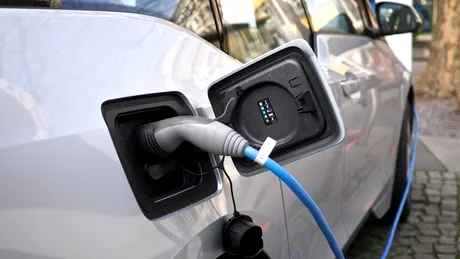O companie românească investeşte în „benzinării“ pentru maşini electrice