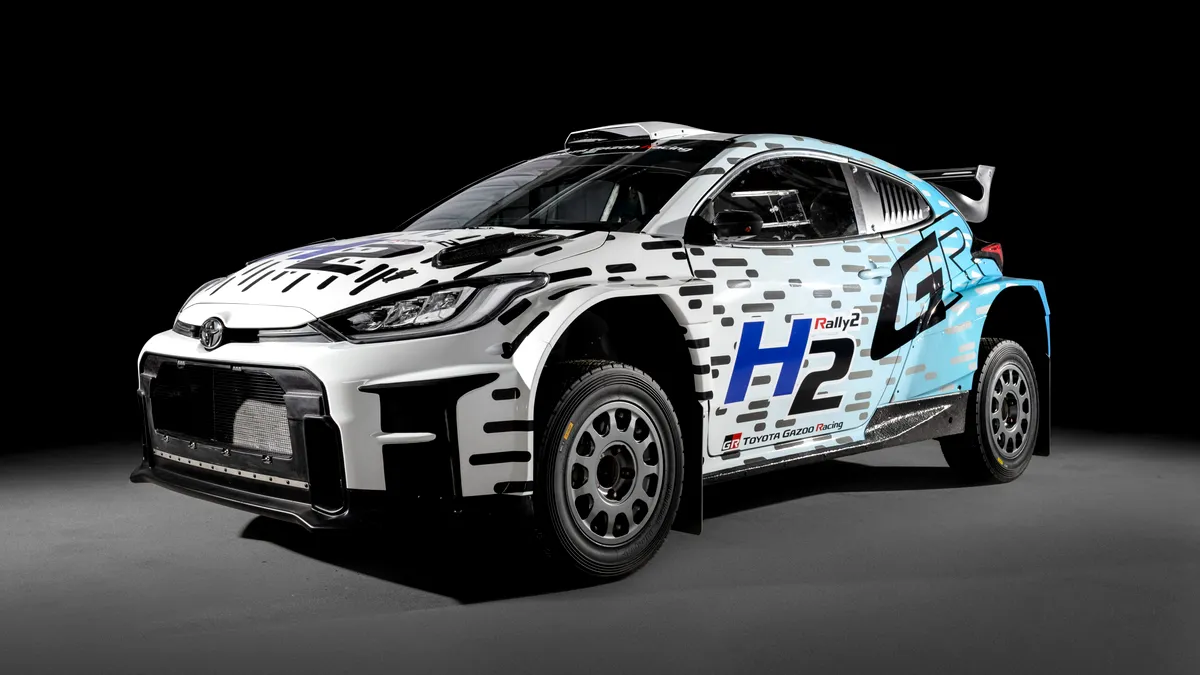 Toyota are o nouă mașină experimentală de raliu. GR Yaris Rally2 este alimentată cu hidrogen comprimat