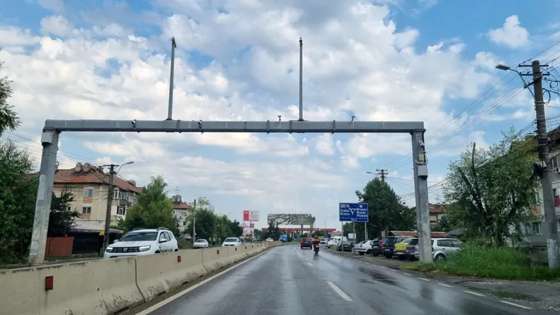 Exclusiv | Cum arată noile camere de rovinietă inteligente, montate de CNAIR. Calculează câți KM a parcurs o mașină