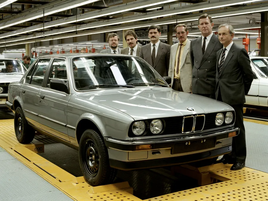 Fabrica BMW din Regensburg în 1986