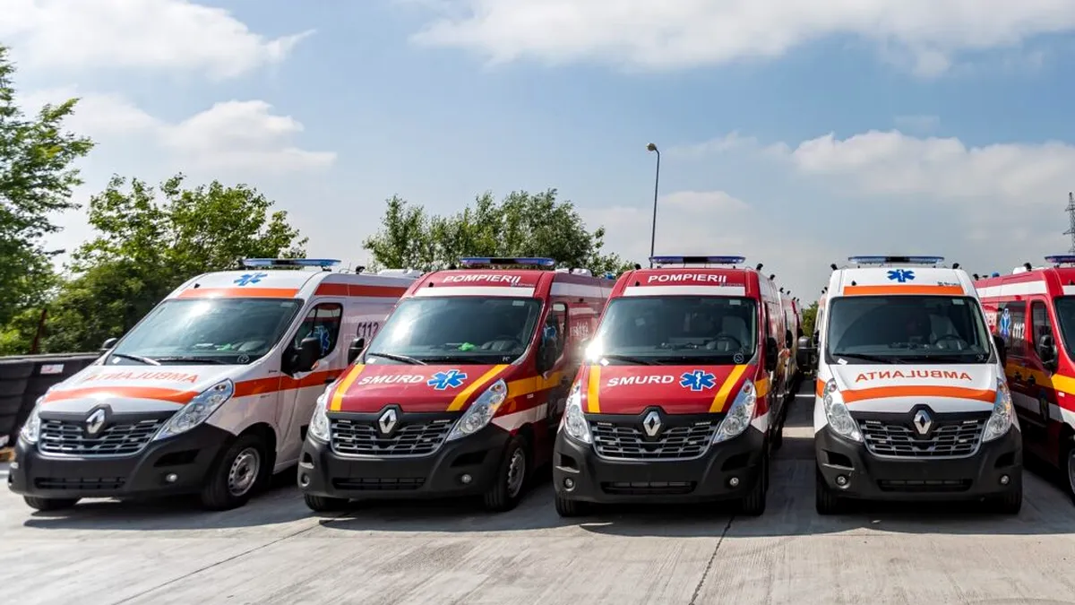 Renault livrează 122 de ambulanţe către Inspectoratul General pentru Situaţii de Urgenţă - GALERIE FOTO