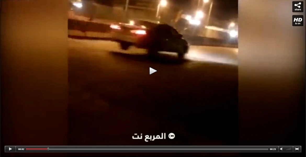 În Arabia Saudită, şoferii au un nou sport: săritura peste limitatoarele de viteză. VIDEO