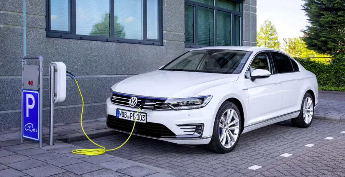 O bancă din România a achiziţionat 14 autovehicule electrice Volkswagen