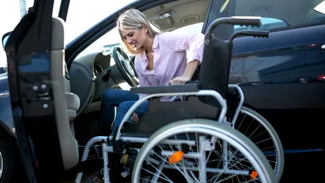 Persoanele cu dizabilități pot deconta carburantul pentru mașina proprie