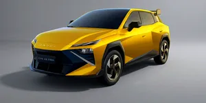 <span class='prepend'>Foto |</span> Omoda 4 Ultra este cea mai sportivă versiune a celui mai mic crossover al producătorului chinez