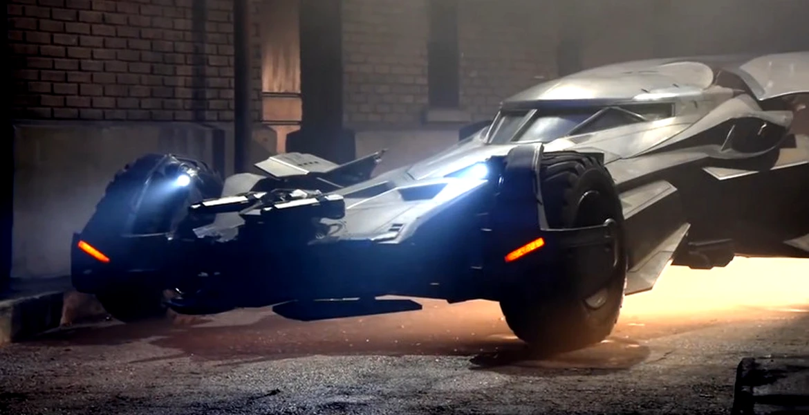 VIDEO: Noul Tumbler, maşina lui Batman din filmul Batman v Superman
