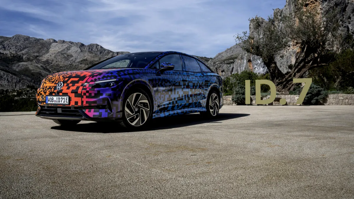 Volkswagen ID.7 va debuta pe 17 aprilie. Înlocuitorul electric al lui Volkswagen Passat se apropie de finalul testelor