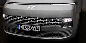 Test drive Hyundai Staria: monovolumul ce sfidează moda SUV-urilor