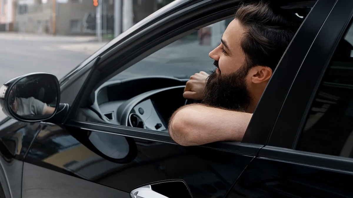 România permite șoferilor din Nepal, Sri Lanka și Filipine să lucreze ca șoferi de taxi și ride-hailing