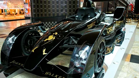 Mika Hakkinen va conduce una dintre cele mai rapide maşini din lume la Bucureşti!