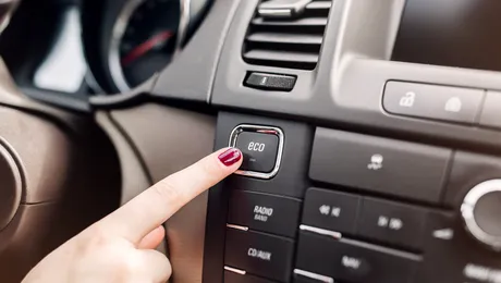 Directorul Ferrari: Butoanele tactile costă jumătate din prețul comenzilor fizice