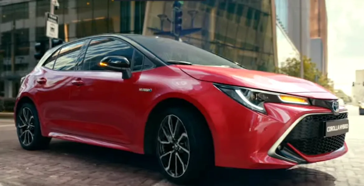 Peste 50% dintre maşinile Toyota vândute în România anul trecut au fost modele hibrid