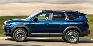 Concluzia jurnaliștilor TopGear: „Dacia Bigster Hybrid este la fel de incitantă ca un pui de somn”. Iar asta nu e o critică