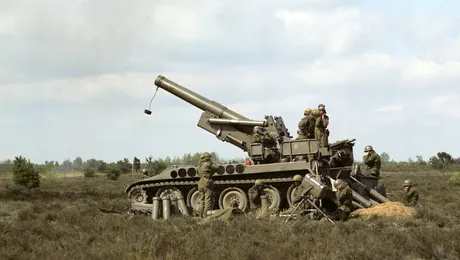 Un „monstru” al câmpului de luptă ajunge în Ucraina: Kievul a primit obuziere autopropulsate uriașe din Grecia