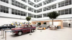 București-Ilfov, a șasea cea mai bogată regiune din Uniunea Europeană și peste Bavaria Superioară. Industriile tech și automotive au o contribuție semnificativă