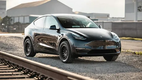 Tesla Model Y primește un set de roți special pentru off-road