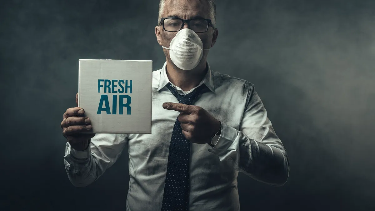 Poluare record în București. Paradoxal, nu mașinile sunt de vină