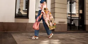 5 modele de blugi pe care să îi ai mereu în garderobă (P)