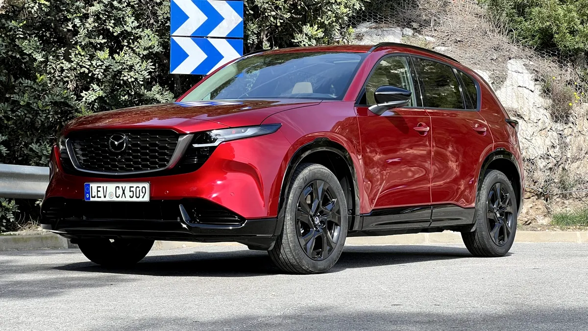 Primele impresii despre noua Mazda CX-5. Detalii despre interior, exterior și motorizare, direct din Spania