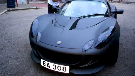 Lotus Elise - Caroserie din fibră de carbon