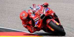 Volkswagen ia în calcul vânzarea producătorului moto Ducati, într-o tranzacție estimată la 1,5 miliarde de euro