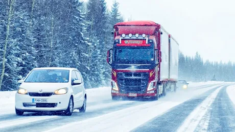 Ce amendă riscă șoferii care nu au anvelope de iarnă în 2023