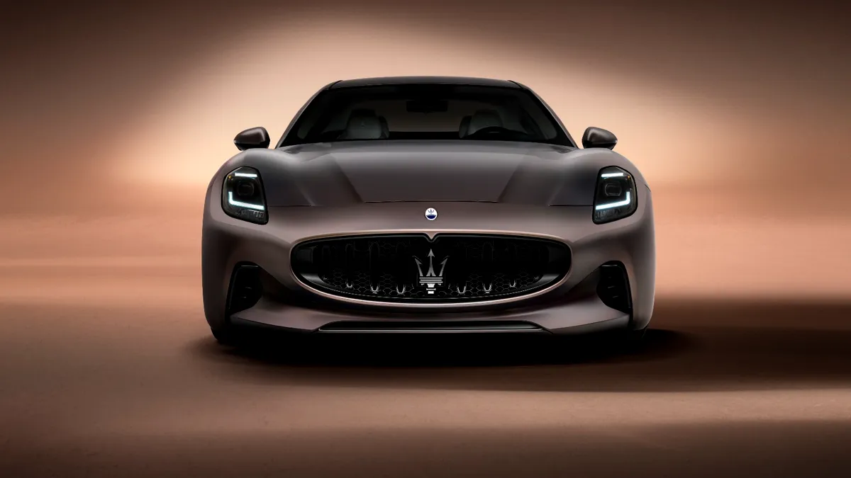 Noul Maserati GranTurismo va primi în 2023 și o versiune decapotabilă GranCabrio