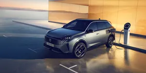 Peugeot analizează dezvoltarea unui nou model de vârf. Acesta s-ar situa mai sus de SUV-ul 5008