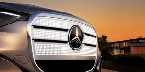 Prima imagine oficială cu viitorul Mercedes-Benz GLC, fără camuflaj. SUV-ul va fi prezentat în septembrie