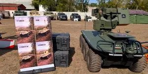 Dacia ar putea ajuta Armata Română să producă o dronă terestră. Scorilo poate transporta 500 kg și atinge 60 km/h