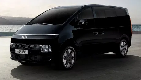 Hyundai Staria a primit un facelift. Schimbări discrete, dar un plus de confort și tehnologie