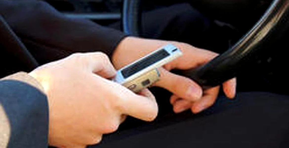 Studiu: kitul ”mâini libere” este la fel de periculos ca telefoanele mobile?